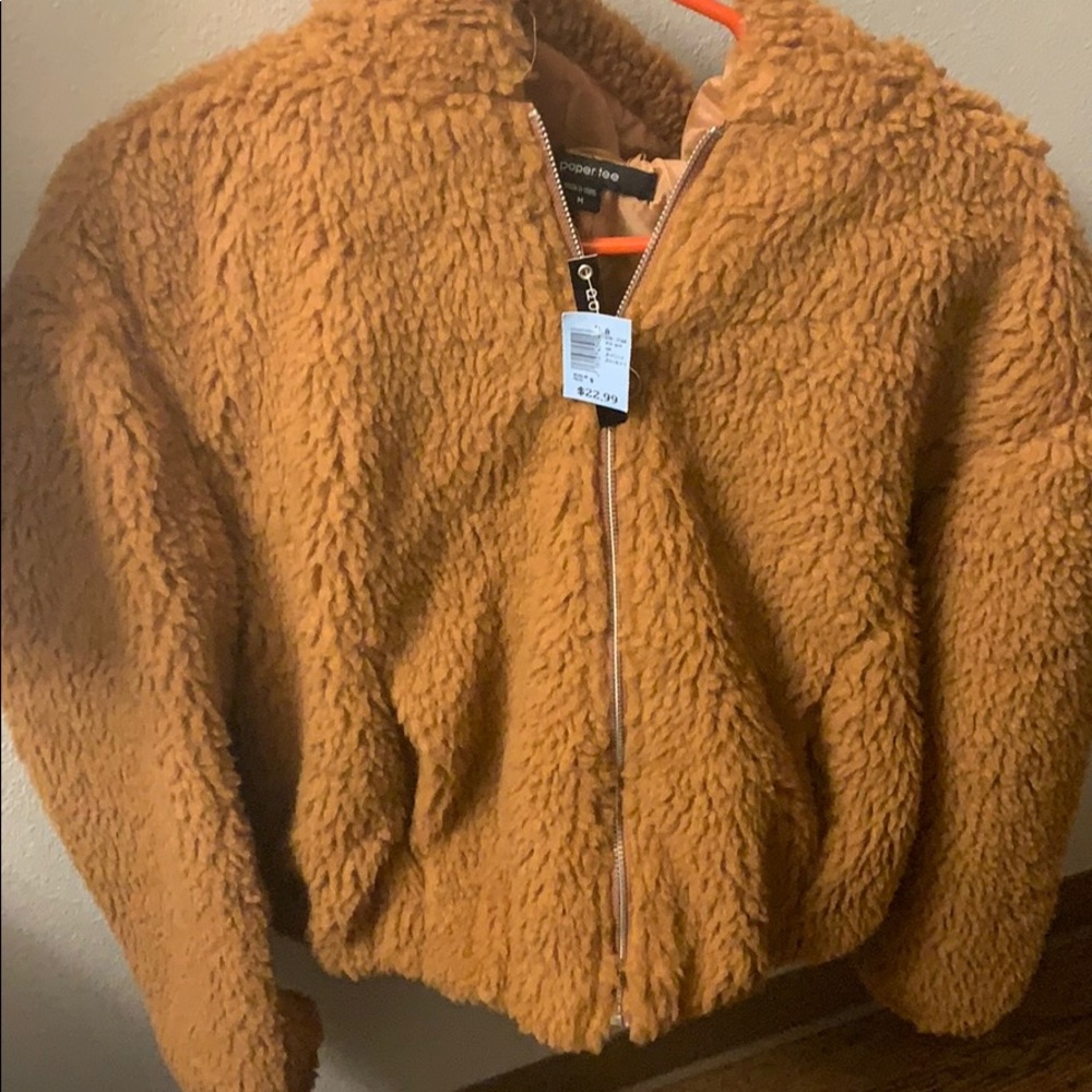 Tan Sherpa Jacket - Paper Tee size M